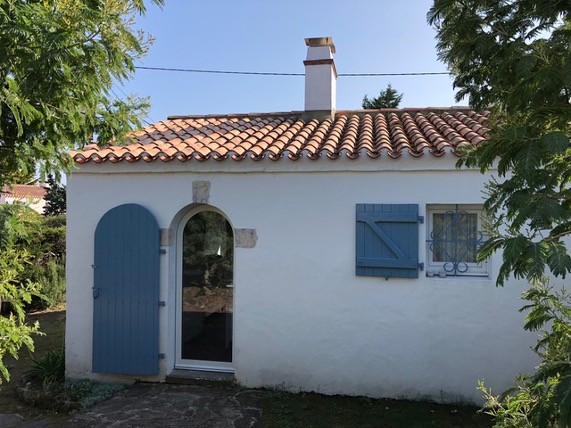 ile-de-noirmoutier-meubles-oudot-facade-5985155