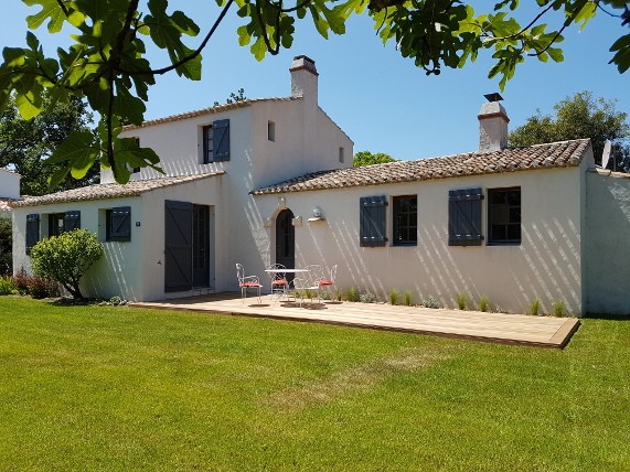 ile-de-noirmoutier-meubles-roussel-facade-5771707
