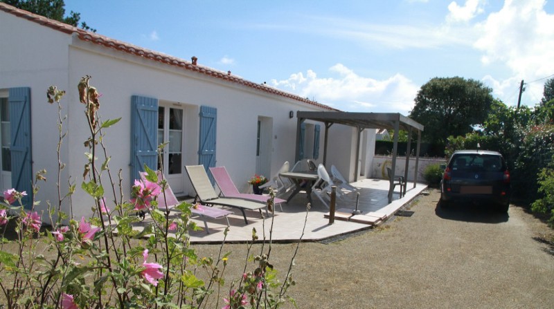 marquet-terrasse-et-cour-7809478